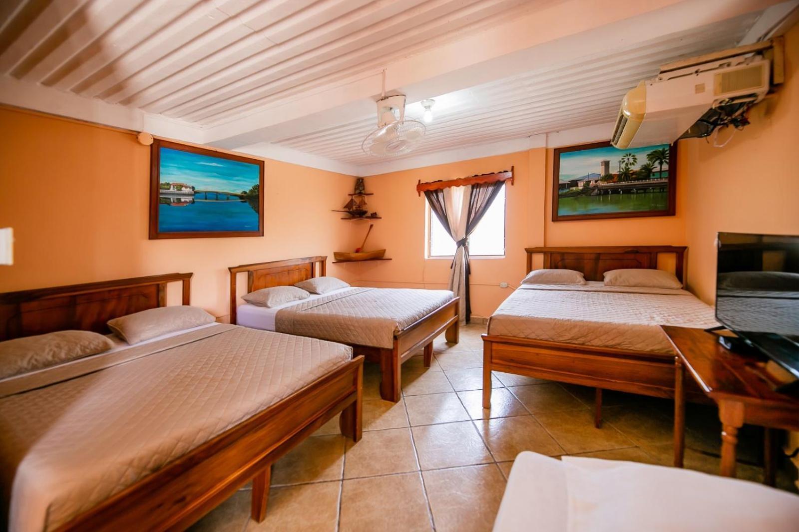 Hotel BAHÍA Tela Exteriér fotografie