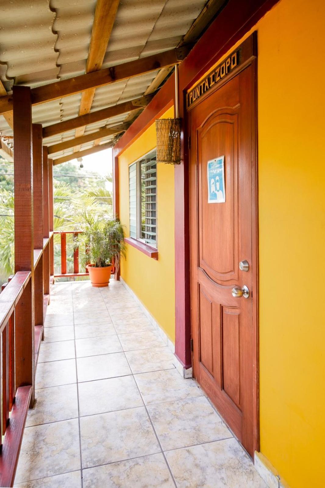 Hotel BAHÍA Tela Exteriér fotografie